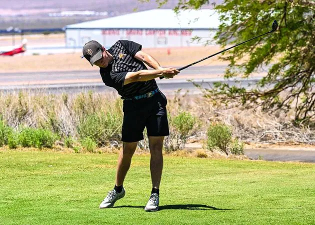 Parrini Sits Tied for Sixth as Gannon Opens UC Invitational