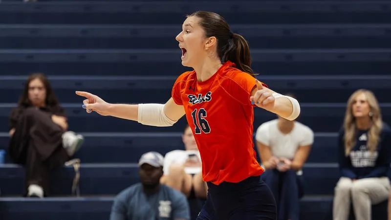 Gettysburg sweeps York on the road