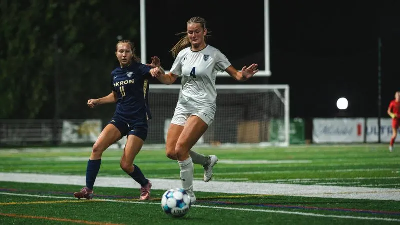 Women's Soccer Falls to Akron at Home