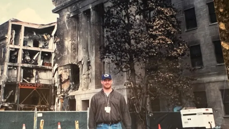 Pennsylvania native recalls moment he was thrown by impact of plane hitting Pentagon