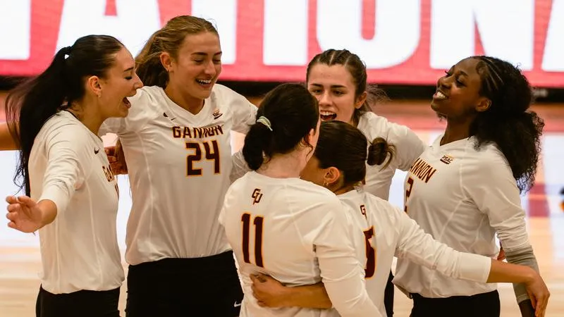Woltman Powers Volleyball to Fifth Straight Win with Sweep of West Virginia State