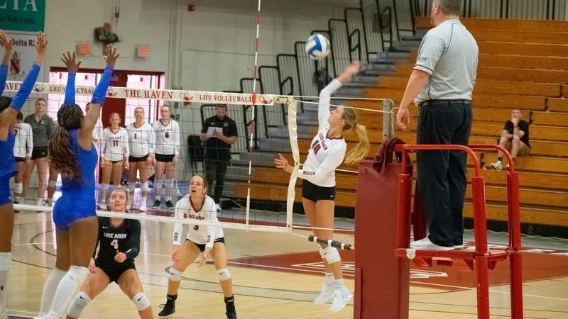 Volleyball sweeps Virginia State to open Lock Haven Tournament