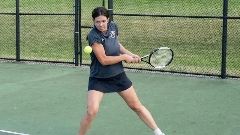 Saint Francis Proves Too Strong for Women's Tennis