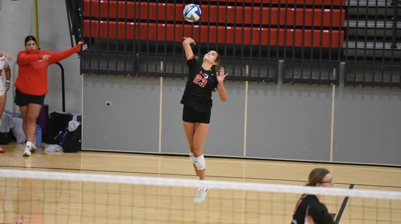 Women's Volleyball: Presidents Drop Two Matches at Pam Briggs Classic