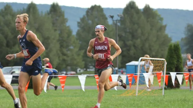Rager and Mizdail lead the way for Men's Cross Country at the DII/DIII Challenge