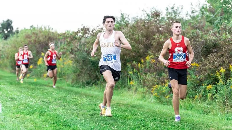 Men's Cross Country Takes Third at Dickinson