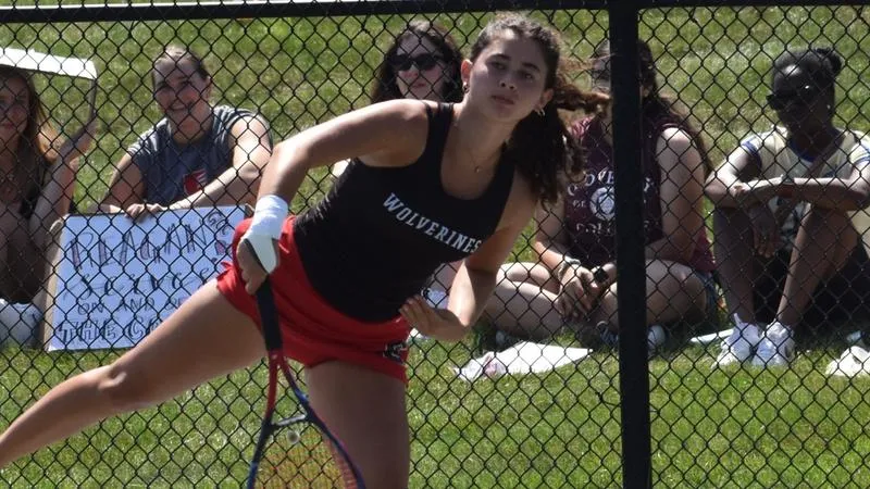 Grove City wins conference opener