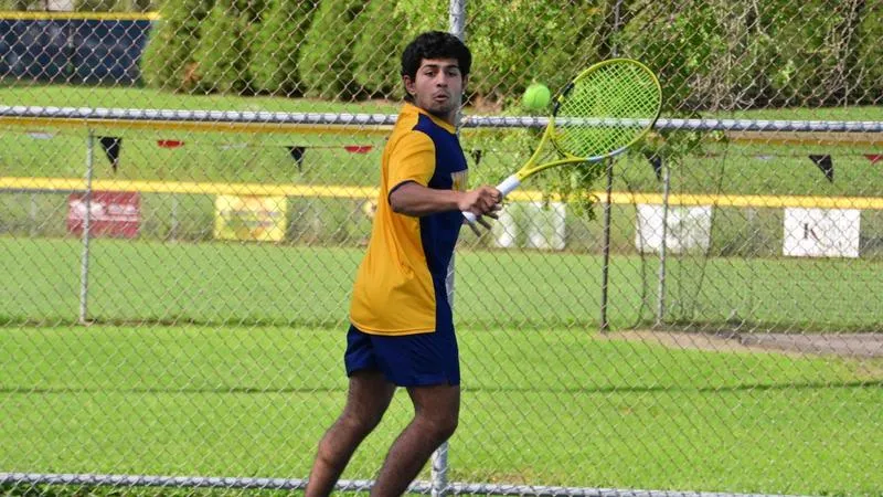 Shams leads Warriors at King's Invitational