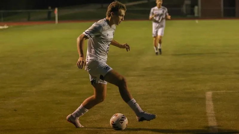 First Half Surge Leads No. 16 Men's Soccer Past Lions