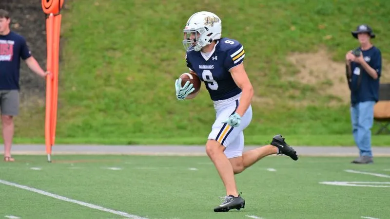 Barlett earns Landmark Specialist of the Week honors