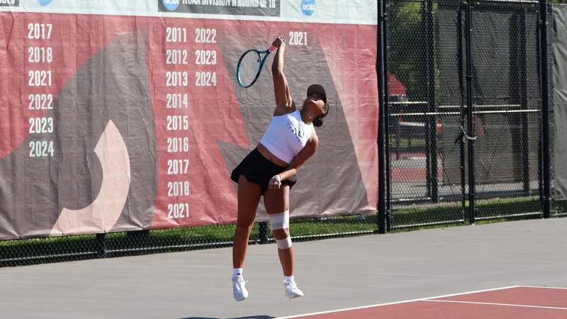 Women's Tennis Posts 19-4 Mark at Rain-Shortened Bucknell Invitational