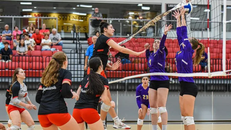 Women's Volleyball: Women's Volleyball Sweeps Carlow in Midweek Match