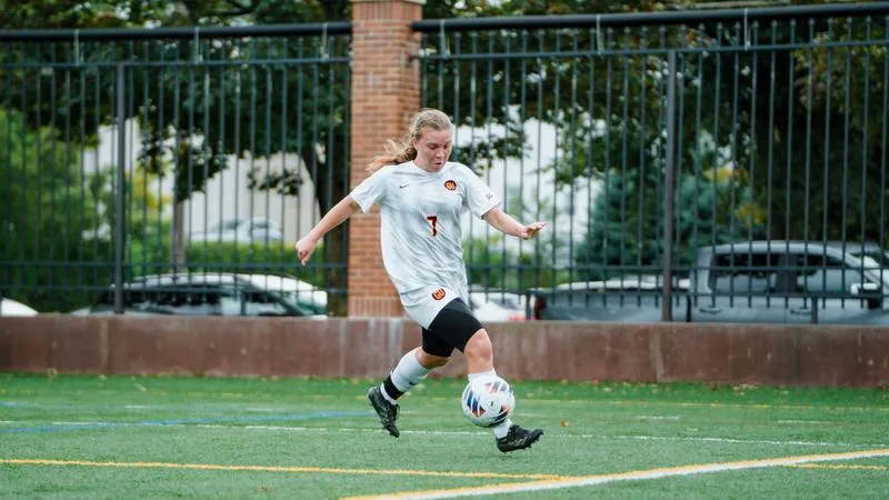 Respecki's Brace Lifts Women's Soccer Past Edinboro, 2-0