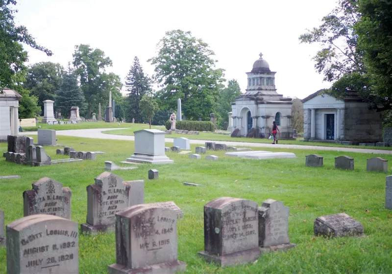 Prime Stage Theatre brings Pittsburgh history to life at Homewood Cemetery