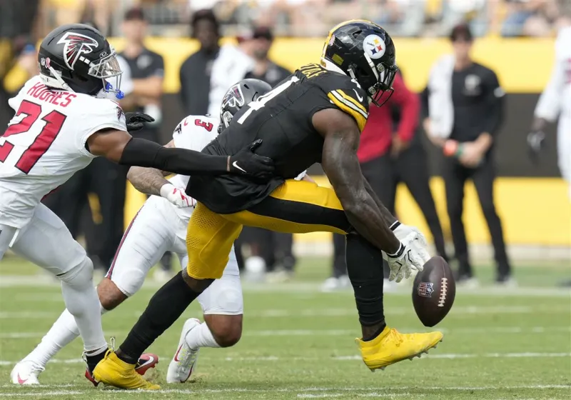 Steelers receiver DK Metcalf is not 'crying over spilled milk' after his shaky season debut
