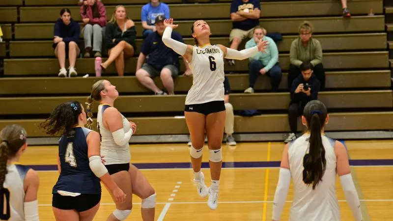 Wenger leads Lycoming with 11 kills at Altoona