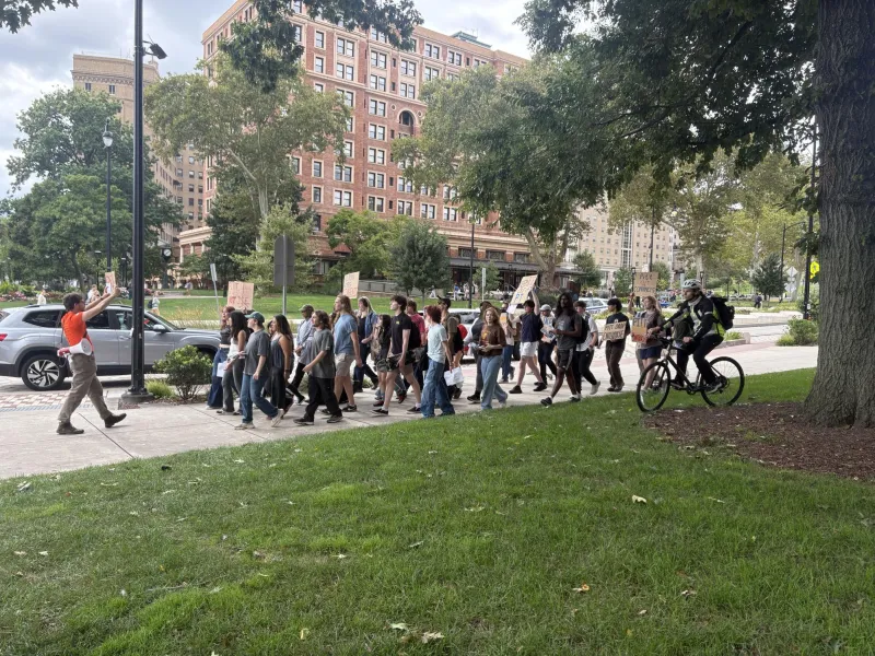 Students protest Pitt's ties to corporations supporting US immigration enforcement