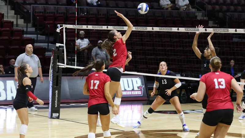 Volleyball Sweeps Seton Hill to Open PSAC West Play