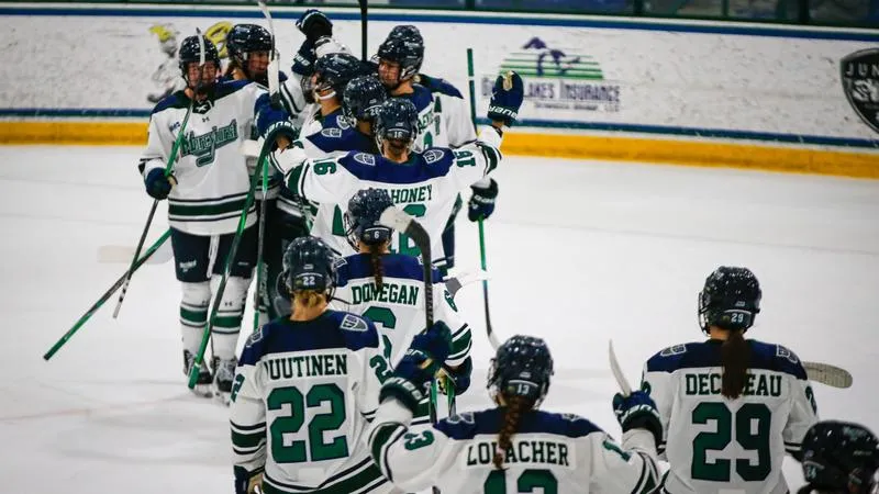 Metzler Nets Two Points in Season-Opening Win Over RPI for Women's Hockey