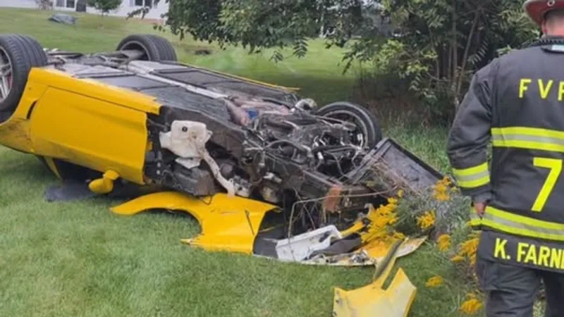 Car flipped on its roof in Franklin County: officials