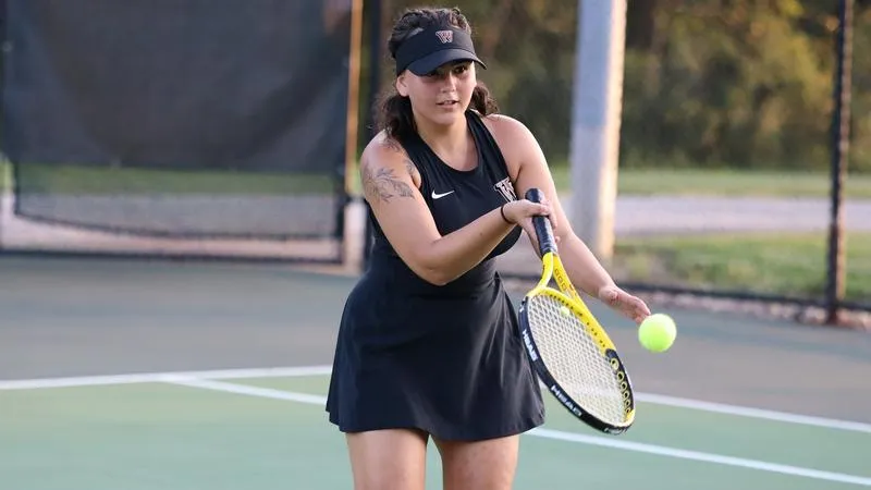 Women's tennis opens PAC play at Grove City