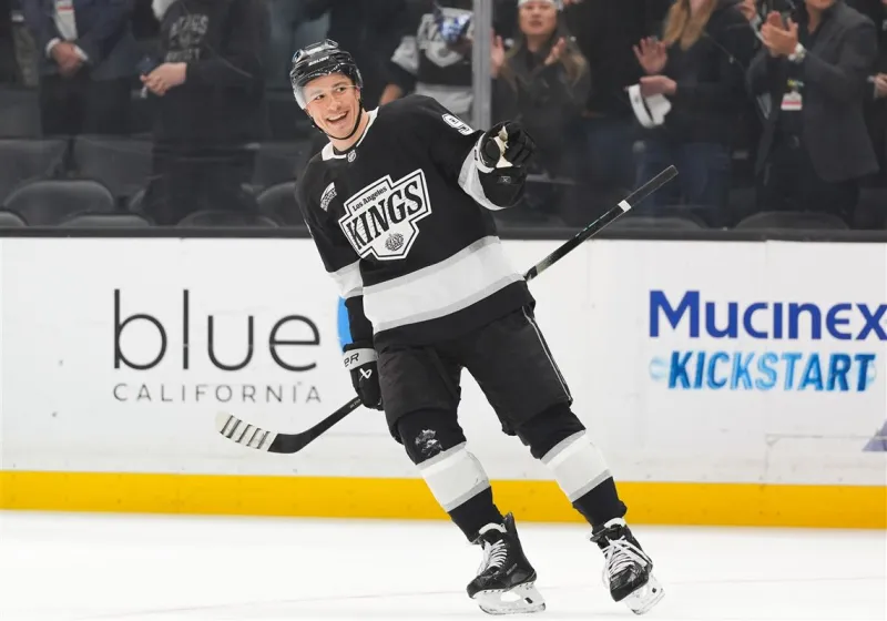 What new forwards Nick Robertson and Andrei Kuzmenko can bring the Penguins