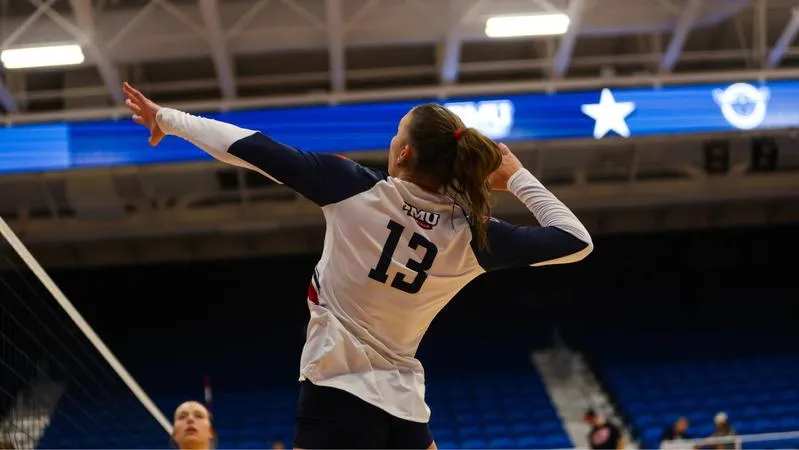 Colonials Close Out Invitational with Sweep of UMES