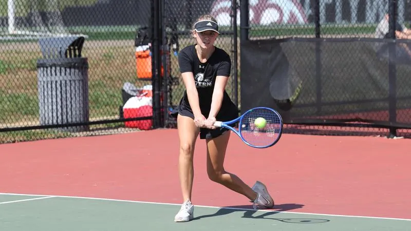 Women's Tennis Opens Season with Win over Immaculata