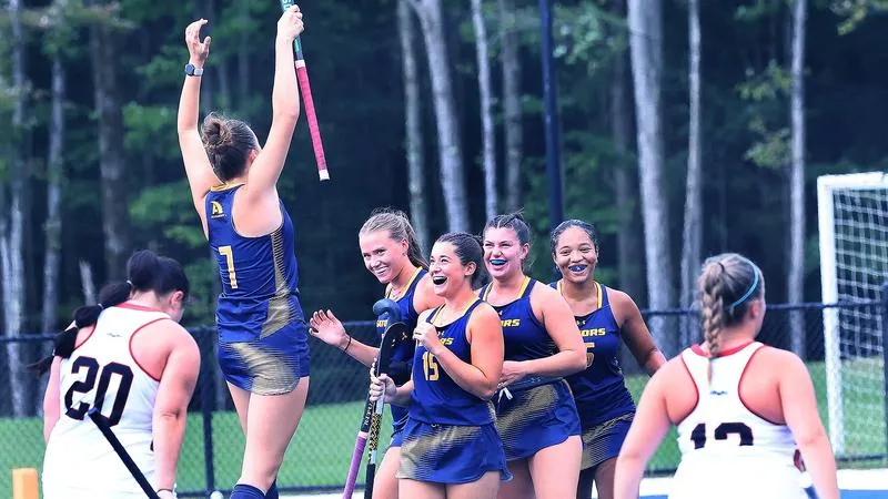 Field Hockey Takes Down Transylvania in Record-Setting Win