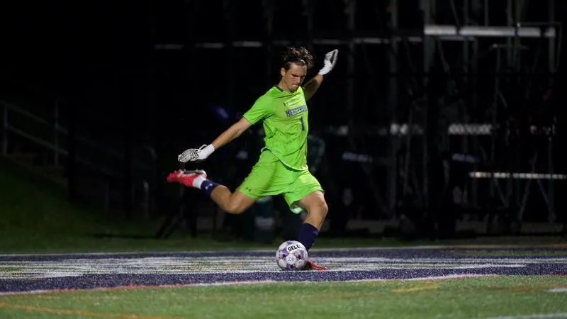 Men's Soccer Battles Bowling Green to 0-0 Draw