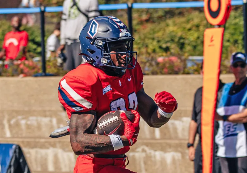 Duquesne football drops to 0-3 after trip to Washington State
