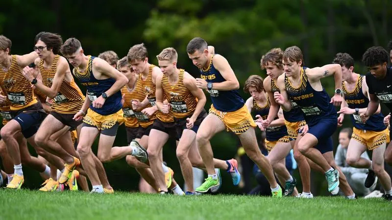 Men's Cross Country Hosts Mourer Memorial Classic