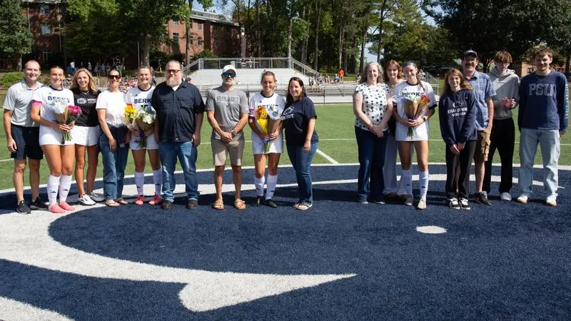 Women's Soccer Earns Draw with Elizabethtown on Senior Day