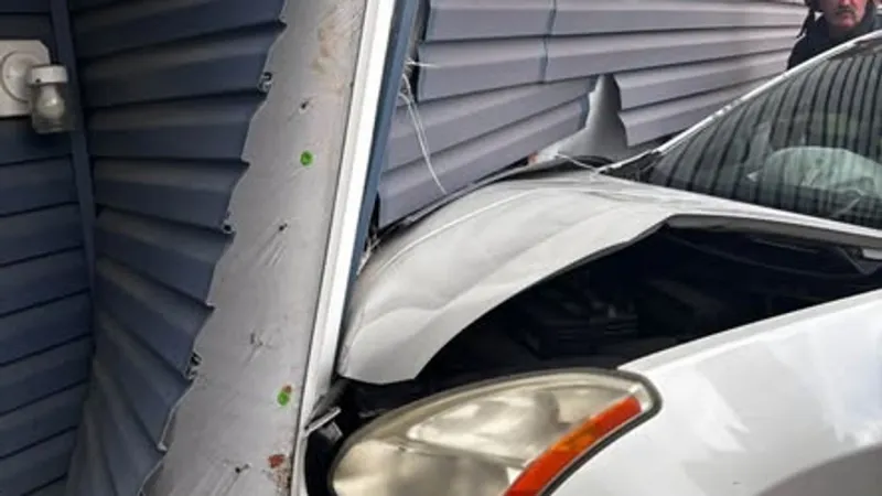 Structural integrity of apartment building in question after car crash in Franklin County