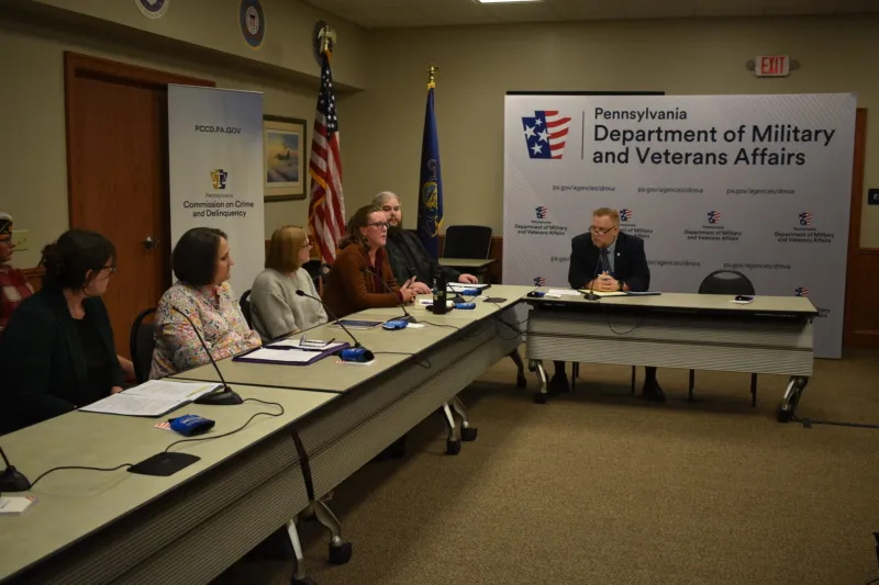 Veteran suicide roundtable highlights new programs, needs