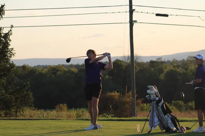 Men's Golf First After Opening Round of WCU Battlefield Classic