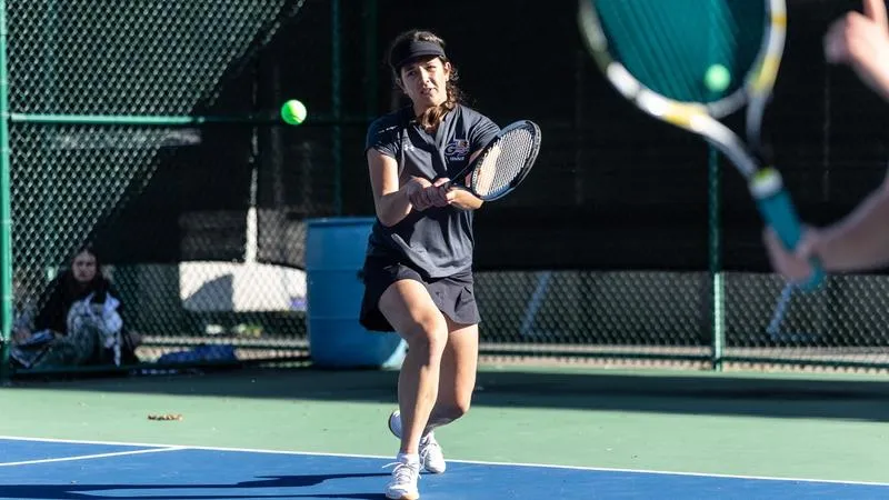 Women's Tennis Sweeps Saint Vincent for First Victory
