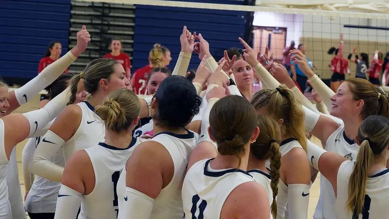 Cats hang with No. 7 Carnegie Mellon