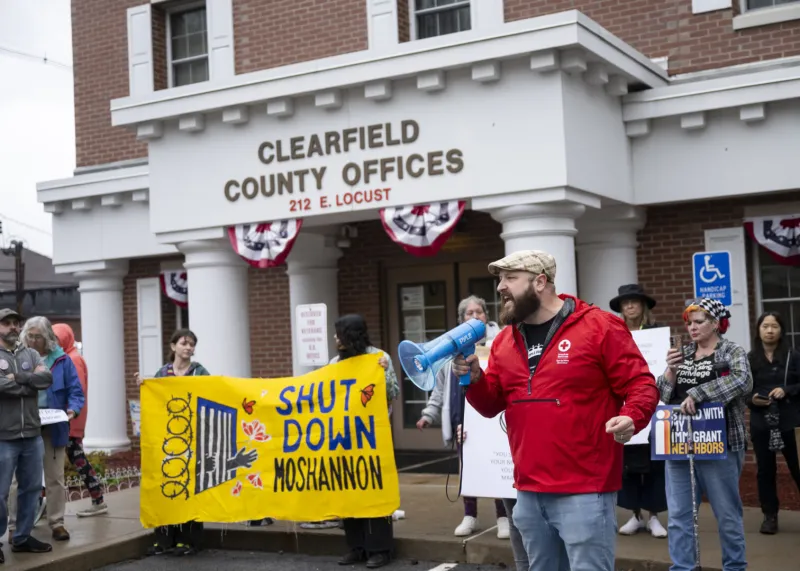 Clearfield County commissioners vote 2-1 to extend Moshannon detention center contract
