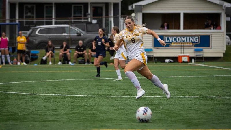 Trio of second-half scores send Lycoming over Elmira