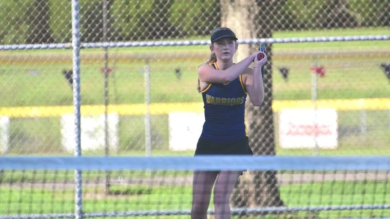 Three Warriors claim singles wins against Susquehanna