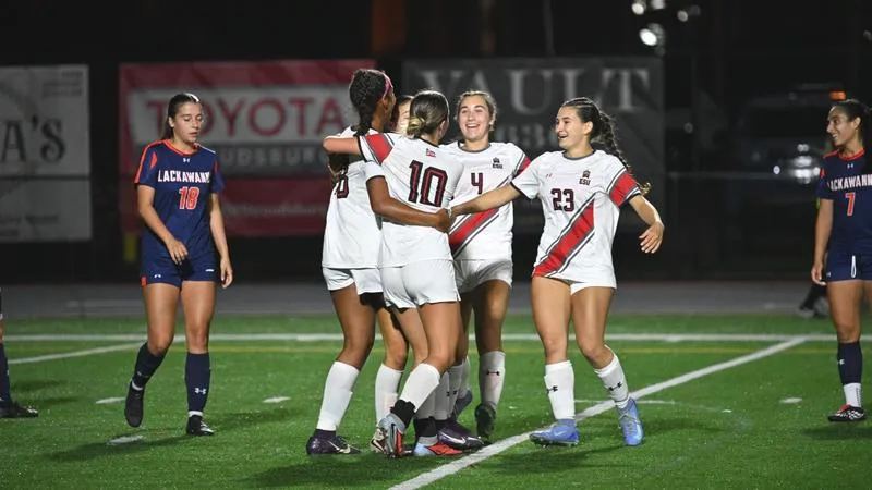 Warriors Roll Past Lackawanna, 6-0