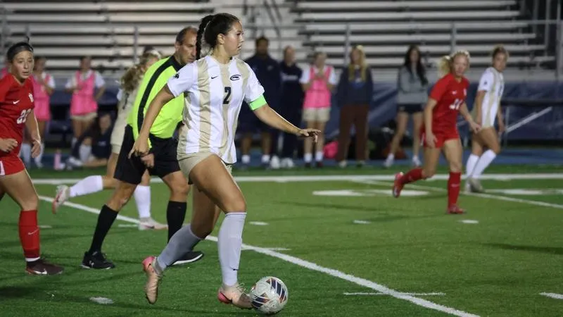 Soccer's Aggressive Attack Stymied in Loss to Edinboro