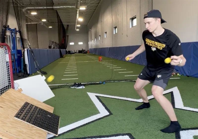 Inside the unique workouts that have Penguins goalie Sergei Murashov eyeing a breakout