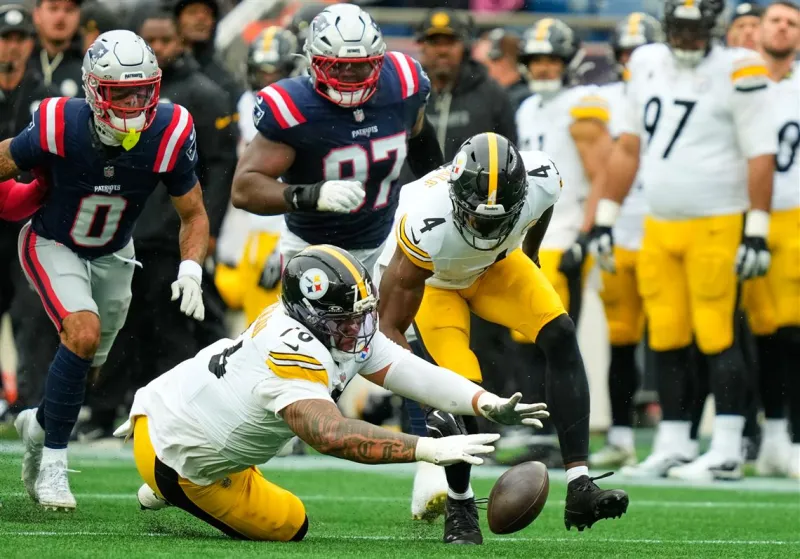 Mike McCarthy indicates the Steelers are working on different offensive line combinations