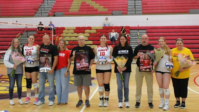 Seniors Shine as Monarchs Sweep Keystone on Senior Night