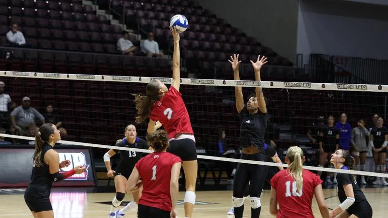 Volleyball Extends Win Streak to Nine With Four-Set Victory at Slippery Rock