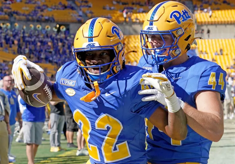 Mason Heintschel shakes off cobwebs with 6 touchdown passes as Pitt rolls Bucknell