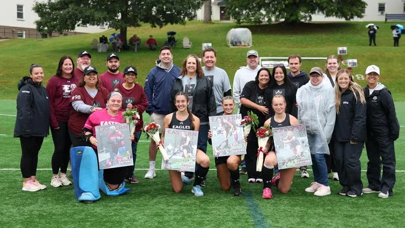 Field Hockey Rolls to Senior Day Win