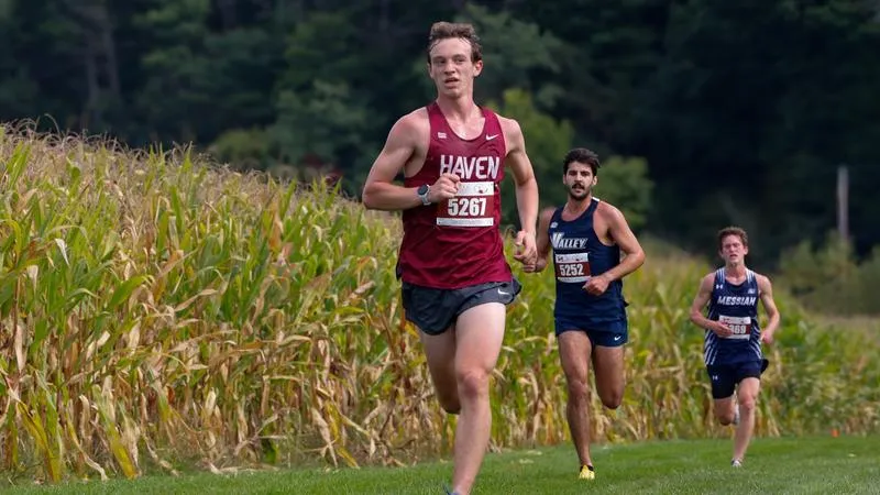 Hibell's personal best headlines Men's Cross Country at Lock Haven Invite